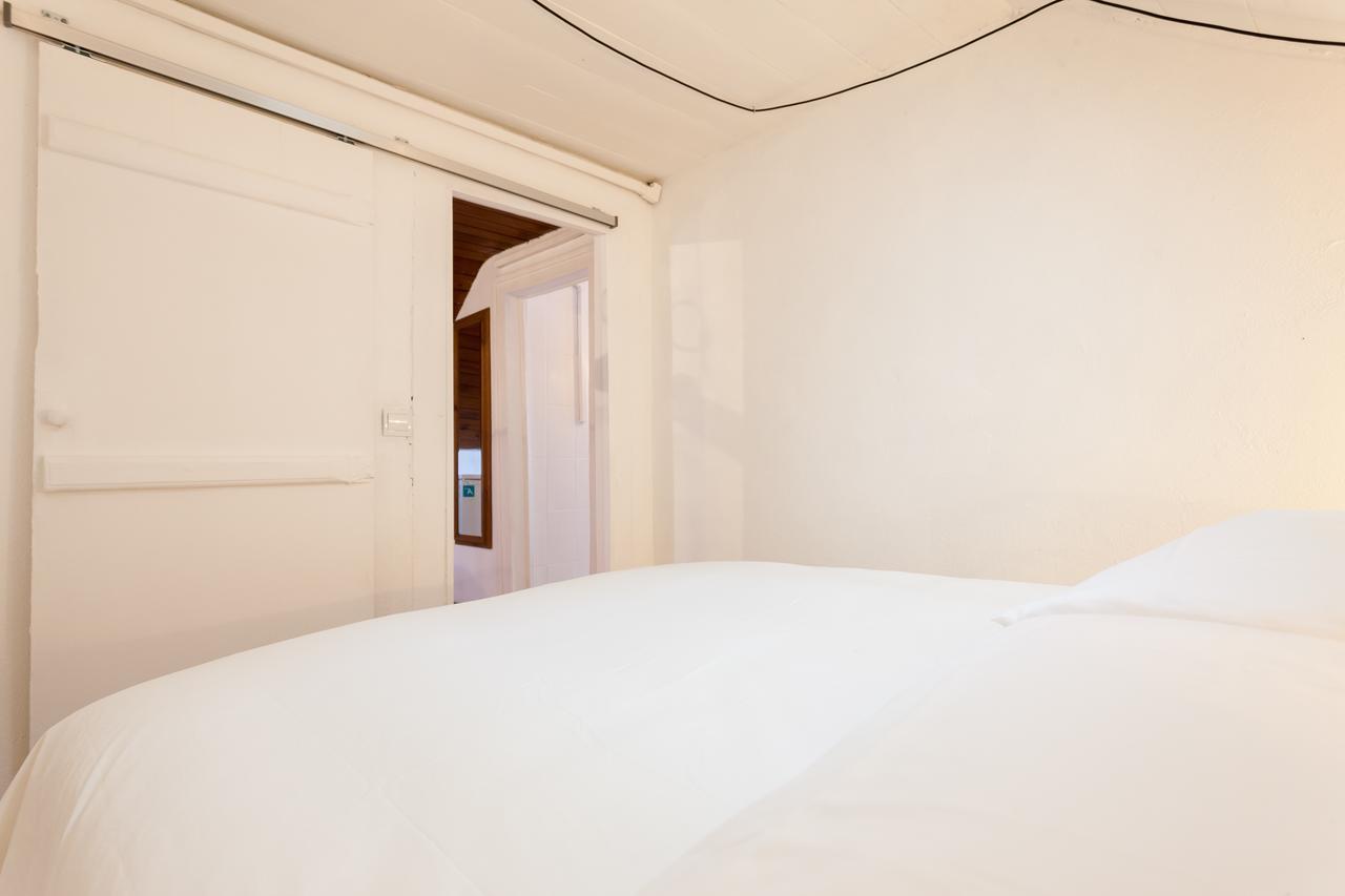 Bairrus Lisbon Apartments - Alfama III Екстер'єр фото