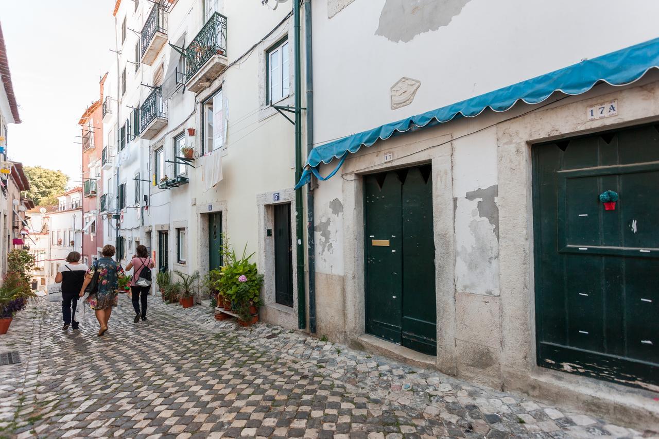 Bairrus Lisbon Apartments - Alfama III Екстер'єр фото
